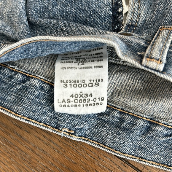 Wrangler rugged wear jeans size 40x34 - Picture 6 of 6